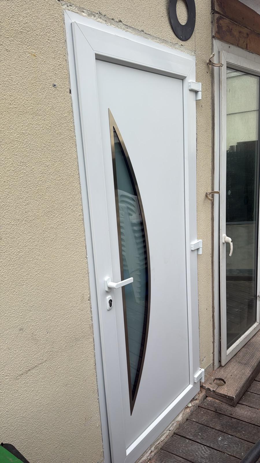 Porte PVC extérieur Groslay